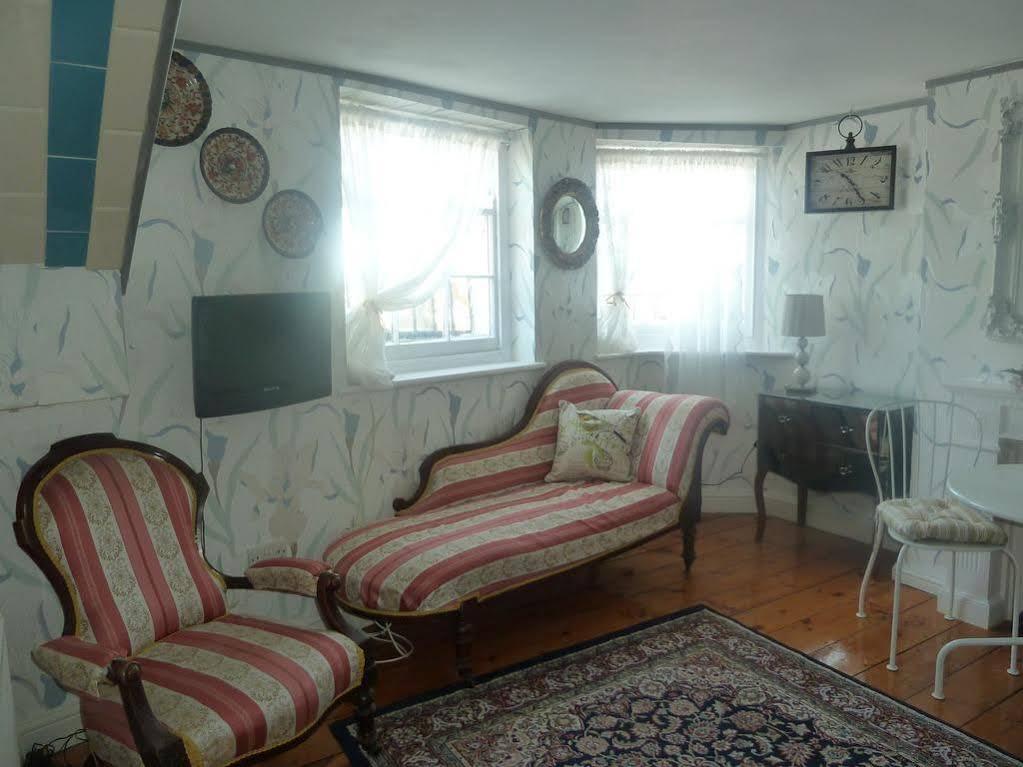 Beachview Guest House Accommodations Margate Esterno foto