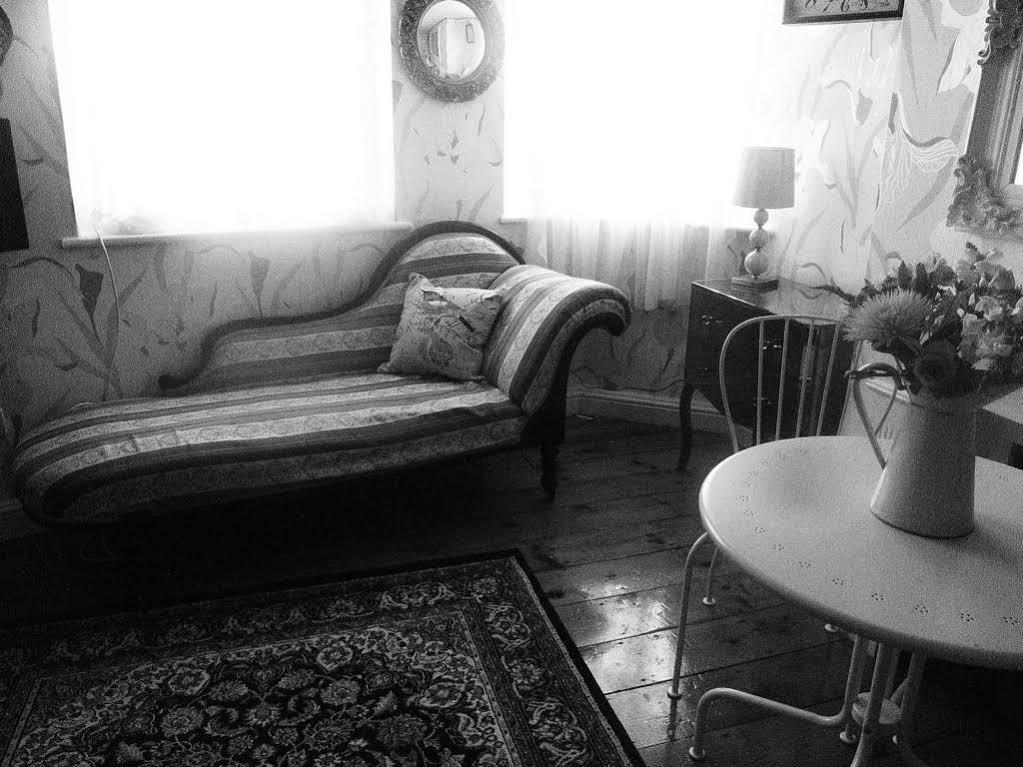 Beachview Guest House Accommodations Margate Esterno foto