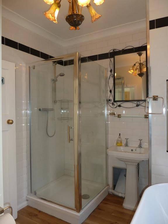 Beachview Guest House Accommodations Margate Esterno foto